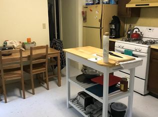 98 Main St #1J, Woburn, MA 01801