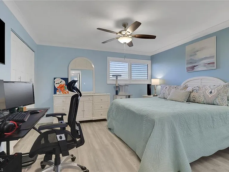 2121 Collier Ave #508 — Photo 12