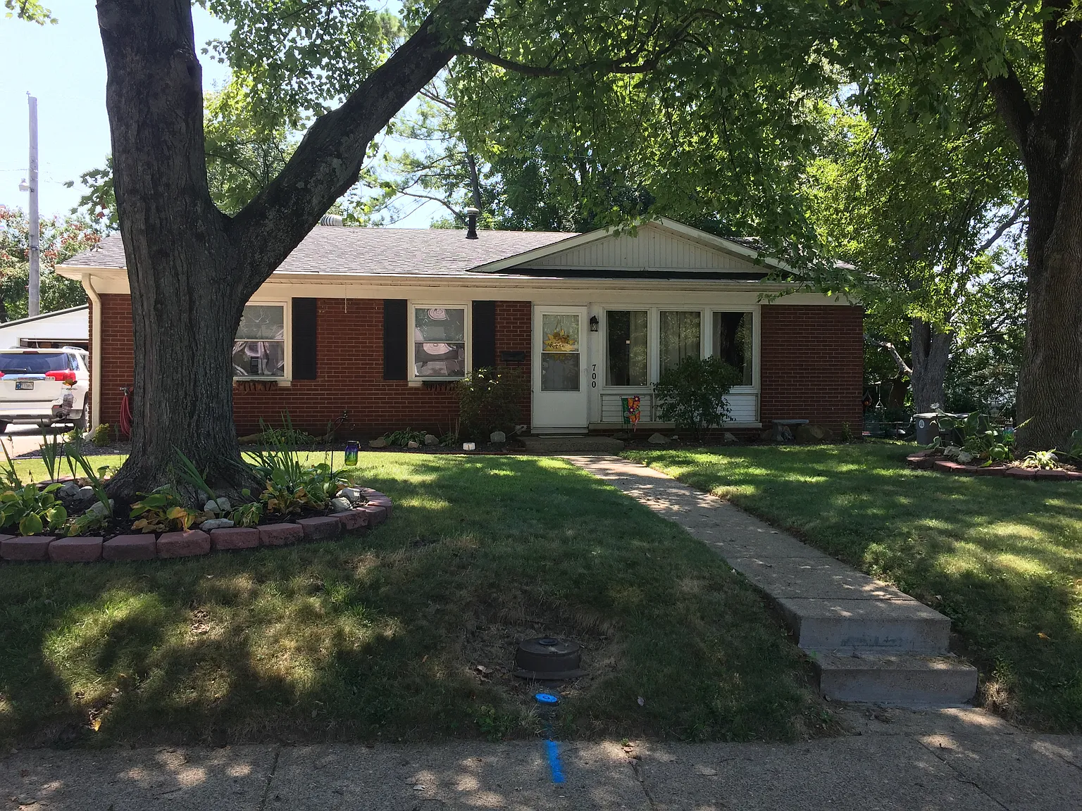 700 Concord Blvd photo 1
