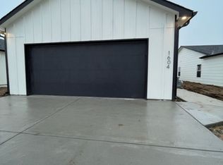 5215 S Chase Cir, Wichita, KS 67217