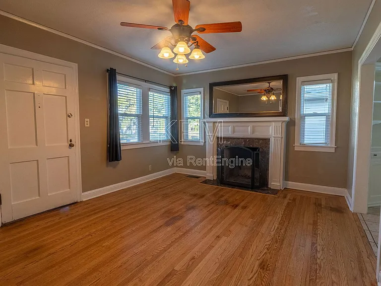 1421 Buena Vista Ave — Photo 4