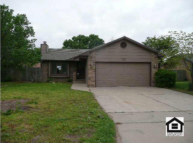 1st image of 333 W Maywood St #Hud181216780