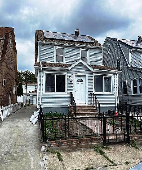 1st image of 18831 Mangin Ave