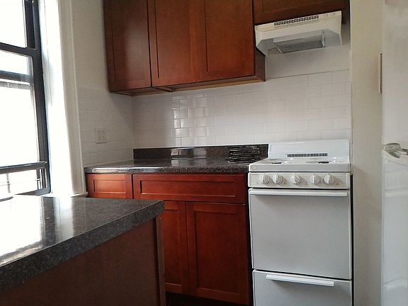 2nd image of 3750 81st St APT 4C