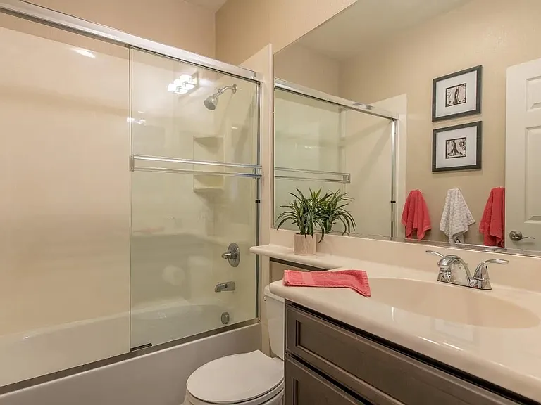 1198 Luz Del Sol Loop — Photo 3