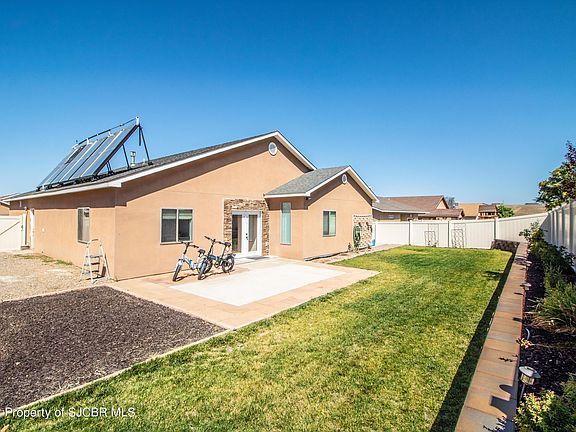 2nd image of 1212 Turning Leaf Ln
