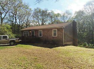 711 Weaver Hill Rd, Coventry, RI 02816