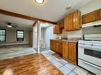 112 Skillman Avenue