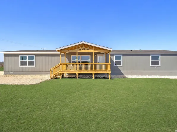 2791 FM 1332, Jourdanton, TX 78026