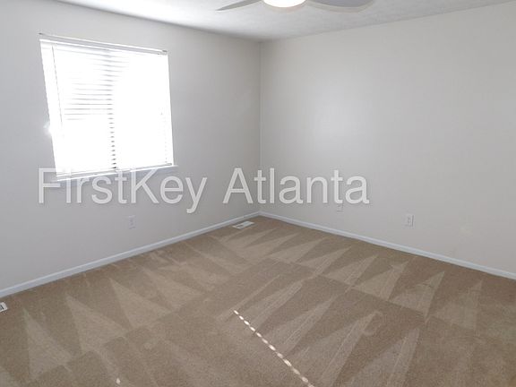 3rd image of 3840 Sugar Creek Dr