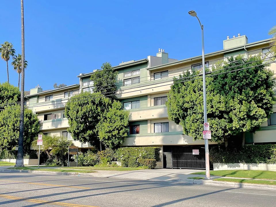 1st image of 1320 N Citrus Ave #101