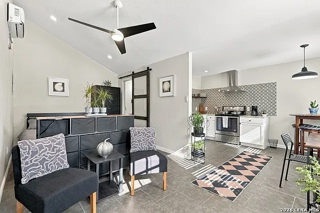 1 bed, 1.0 bath, 270 sqft, $1,400 — Photo 4