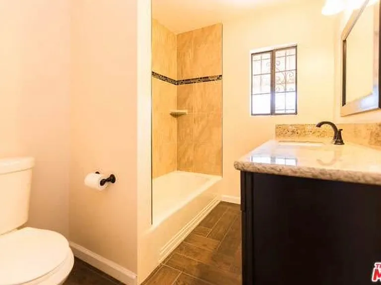 538 S Boyle Ave #A — Photo 4
