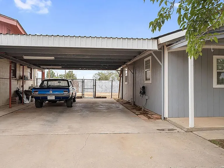 824 S Del Rio Dr — Photo 3
