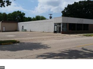 104 Oak Ave SW, Montgomery, MN 56069