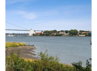 12919 7th Ave, College Point, NY 11356