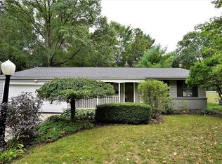 1679 Mohican Rd, Stow, OH 44224