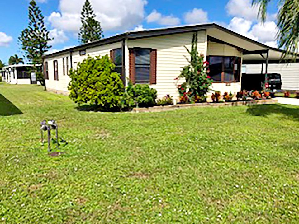 1st image of 26392 Raleigh Dr #321