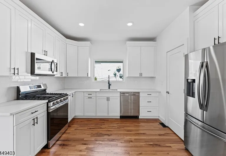 246 Cortlandt St #1 — Photo 2