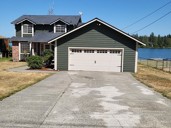 3rd image of 4728 N Island Dr E