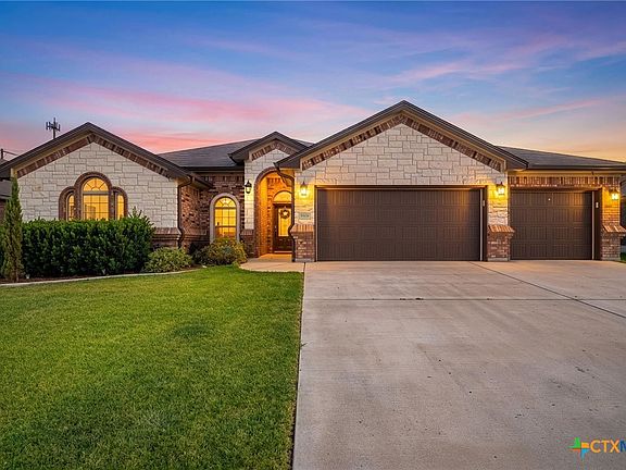 3rd image of 5908 La Roea Dr