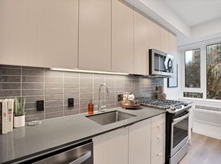 15 NW Park Ave #5767884, Portland, OR 97209