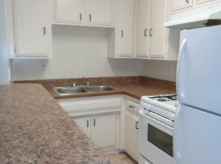 3050 E 5th St APT 2, Long Beach, CA 90814