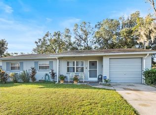 2221 W Pilaklakaha Ave, Auburndale, FL 33823