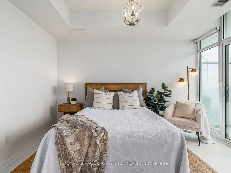 85 E Liberty St #1703 — Photo 12