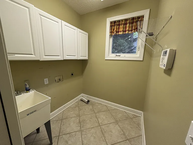 285 Merion Cir — Photo 20