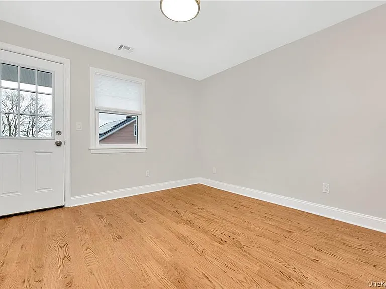 14 A Ave #2 — Photo 8