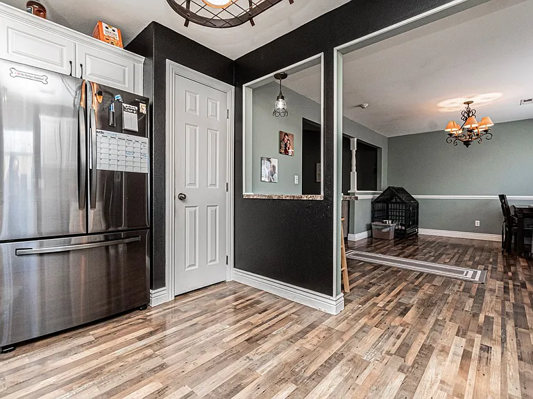 1531 N Clay St — Photo 15