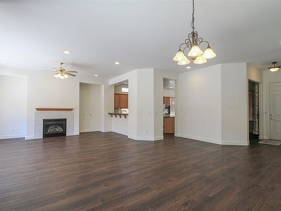 4th image of 1720 Corleone Dr