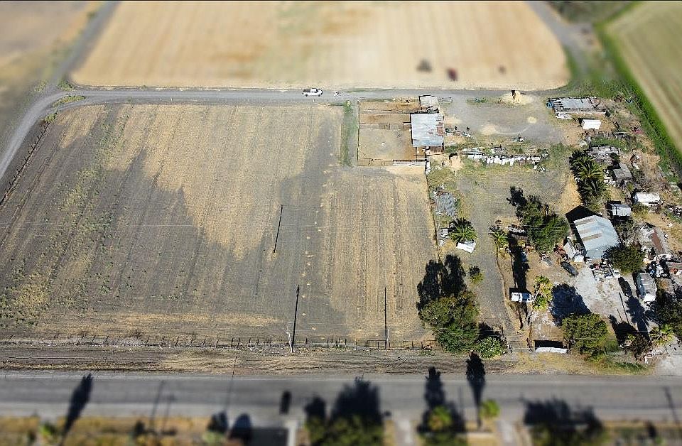 1st image of 0 Reynolds Ave