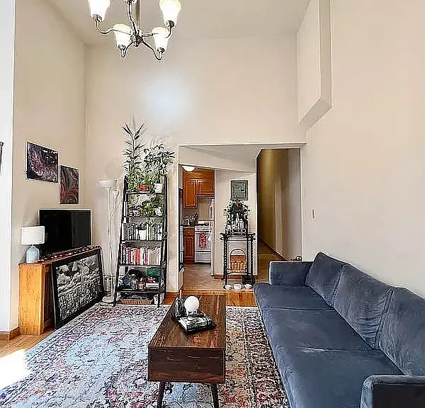 68 W 69th St #1C — Photo 4