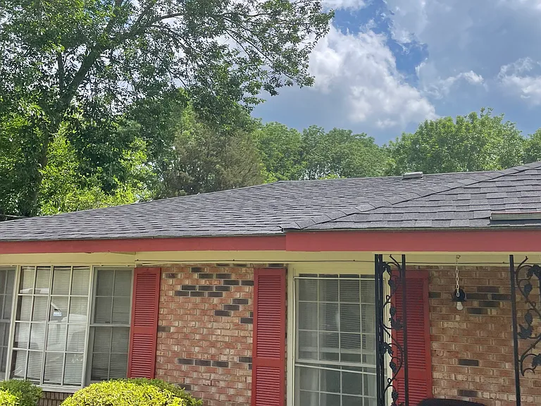 326 Woodrow Ave — Photo 4