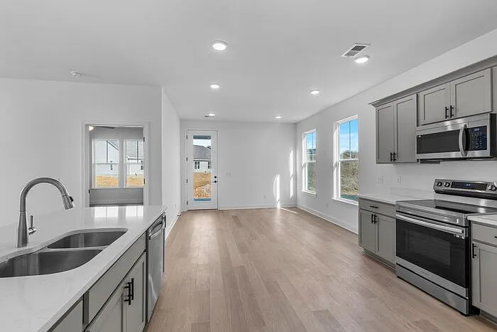 8973 James Creek Dr — Photo 22
