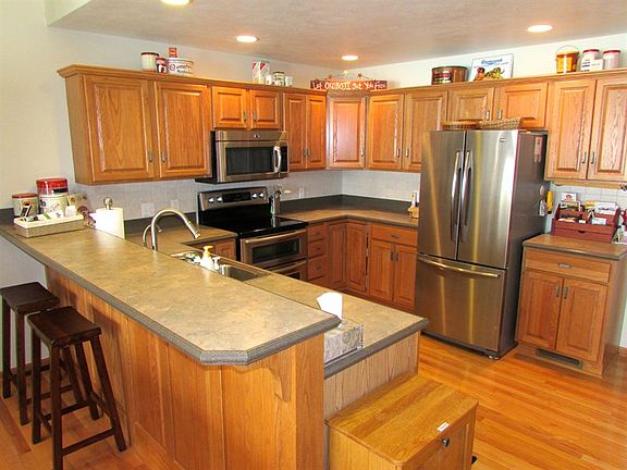 4th image of 102 21st St Unit 2