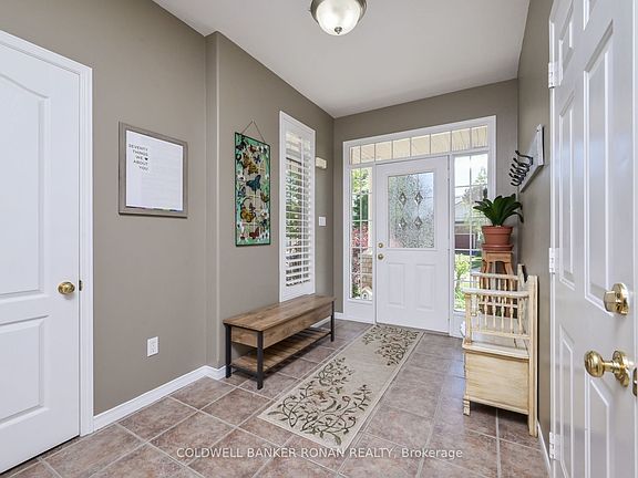 5th image of 22 Chantler Rd