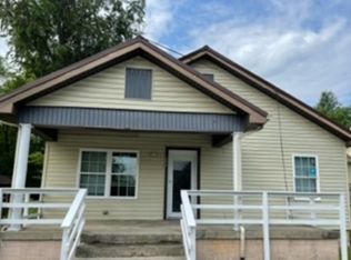 207-211 Chamberlain Dr, Murfreesboro, TN 37129