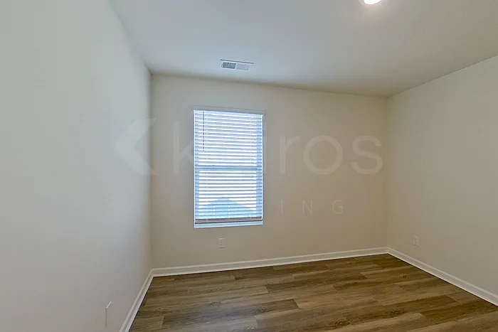118 Overstreet Way — Photo 17