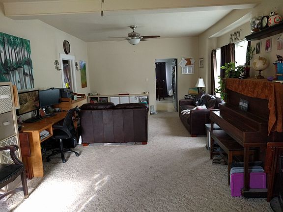4th image of 1329 12th Ave