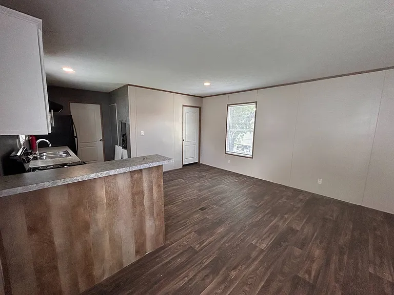 4801 Goldfield #66 — Photo 6