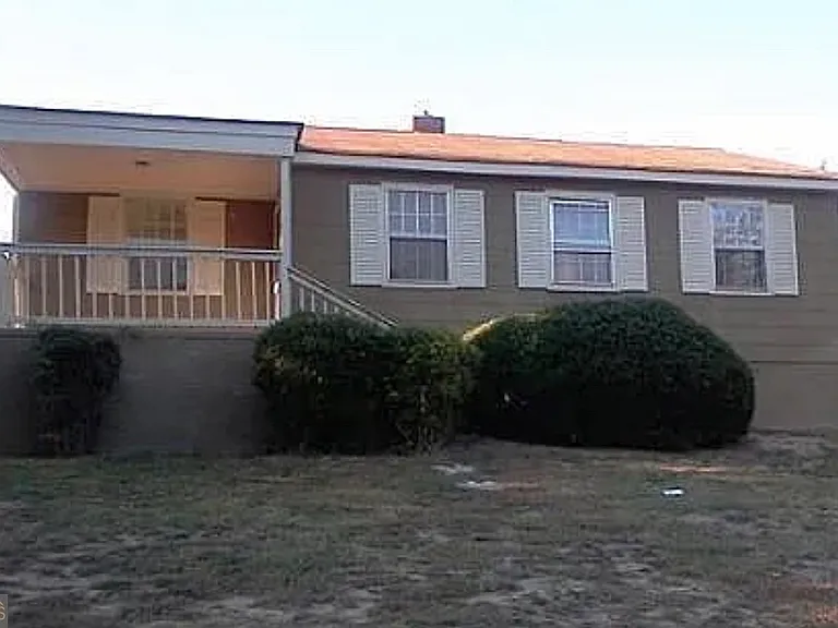 102 Cactus Hill Cir — Photo 1