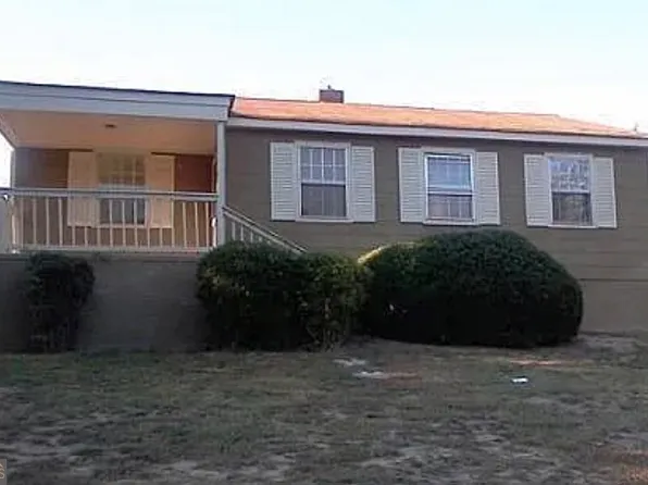 102 Cactus Hill Cir, Elberton, GA 30635