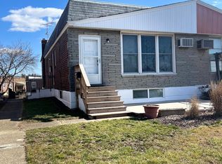 8567 Bustleton Ave, Philadelphia, PA 19152