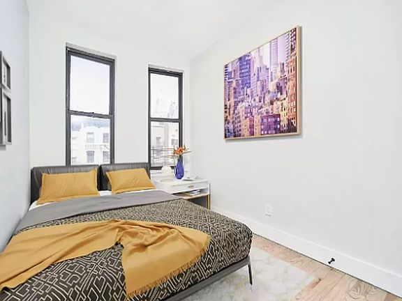 4th image of 302 E 5th St #1B