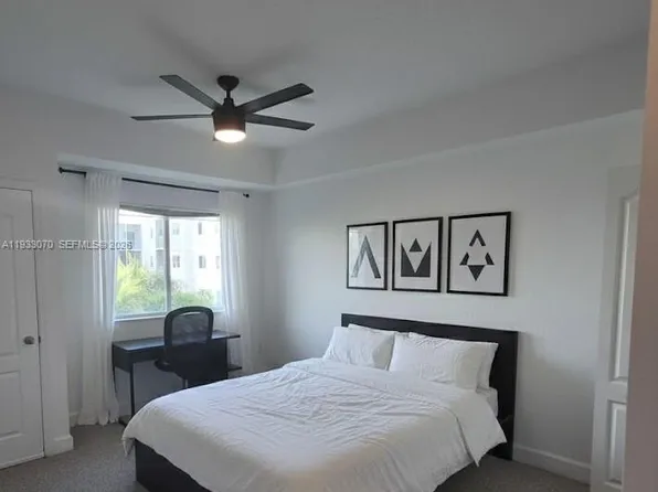 6001 SW 70th St, South Miami, FL