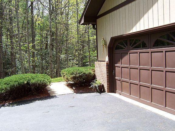 2 Car Garage
