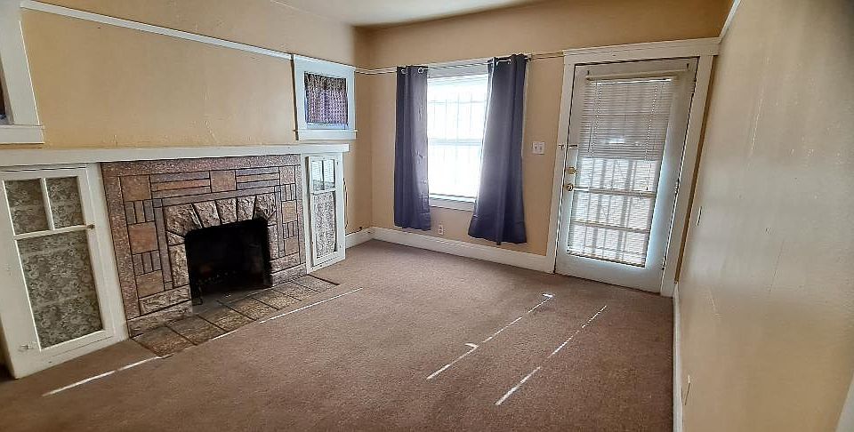 1st image of 3946 Angelo Ave